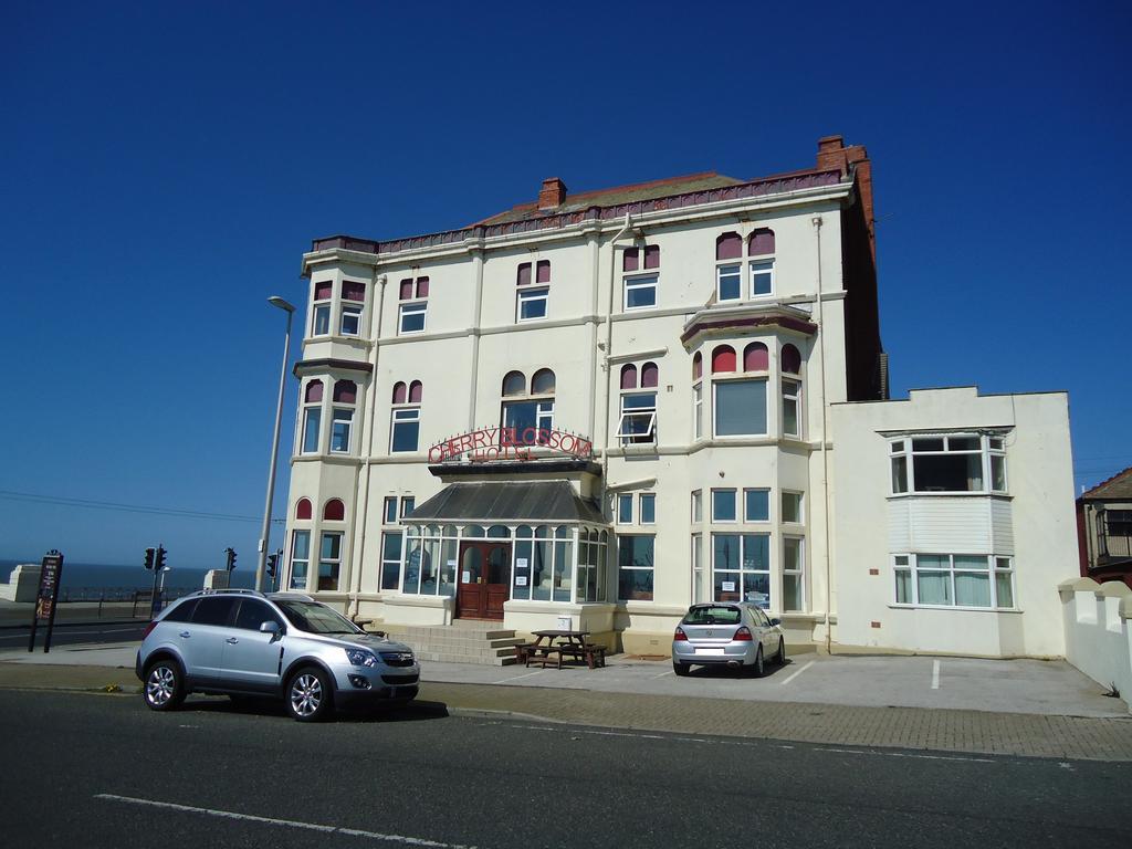 Cherry Blossom Inn Blackpool Luaran gambar