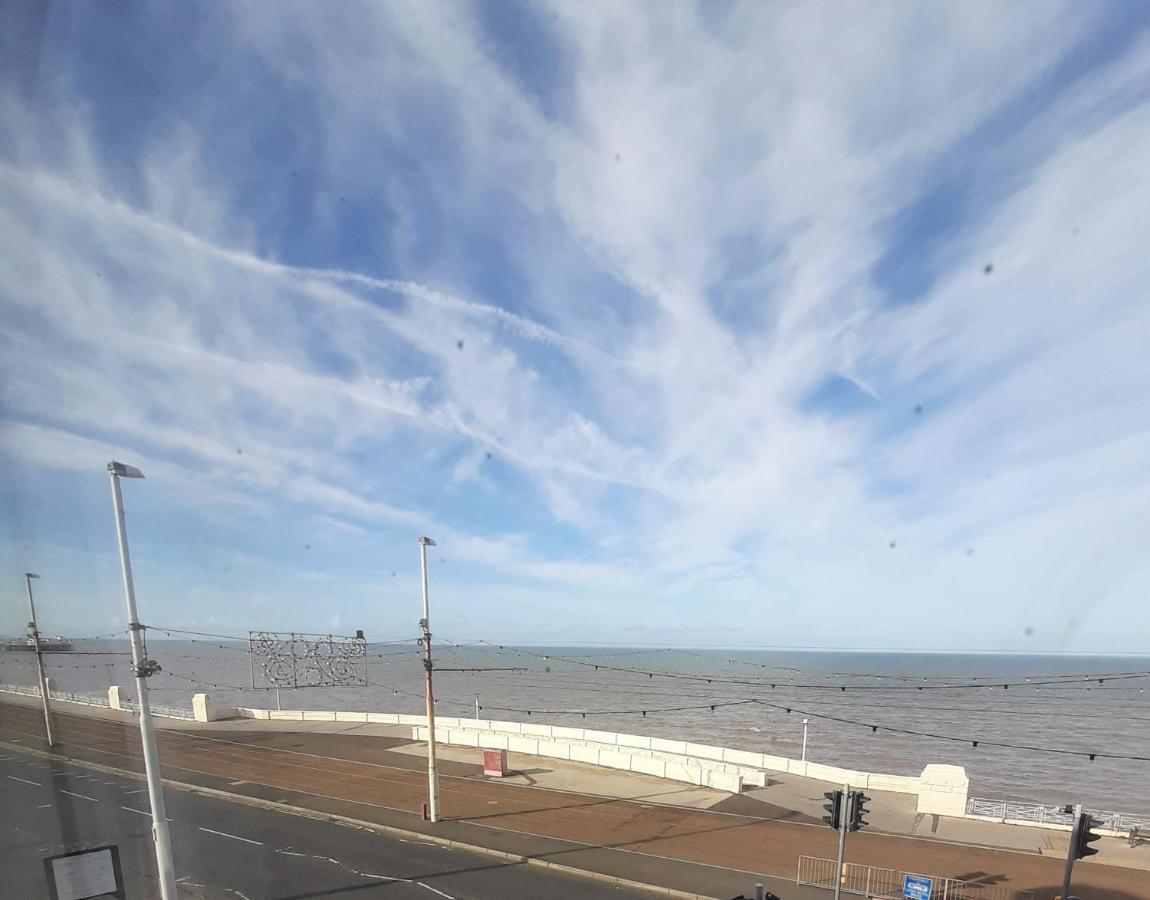 Cherry Blossom Inn Blackpool Luaran gambar